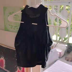 Mandarins collar crop top